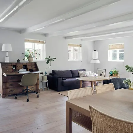 Casa vacanze Peaceful Forest Idyll In Timber House For Families Jyderup