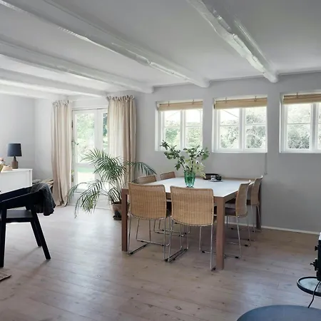 Casa vacanze Peaceful Forest Idyll In Timber House For Families Jyderup
