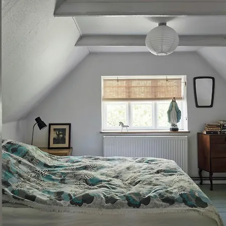 Peaceful Forest Idyll In Timber House For Families Casa vacanze *