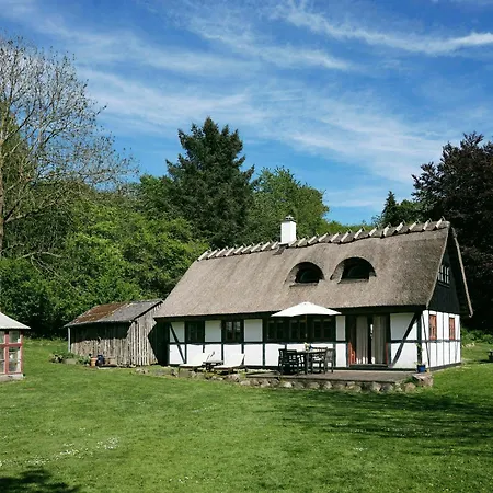 Peaceful Forest Idyll In Timber House For Families Jyderup